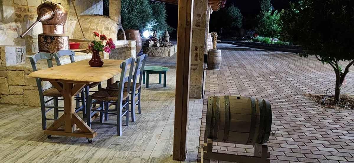 Stonehouse Olivelia - Afrathias Beach Tympáki Kültér fotó