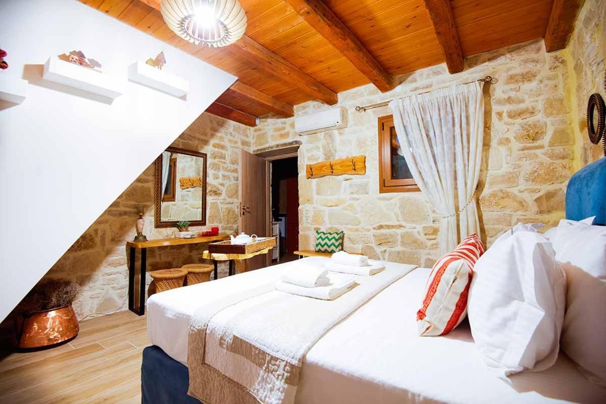 Stonehouse Olivelia - Afrathias Beach Tympáki Kültér fotó
